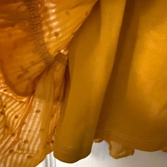 Yellow Sleeveless Dress with Bow Straps - Picture 8 of 12